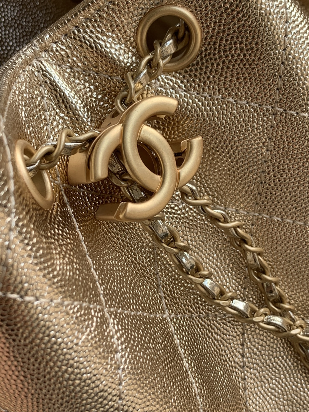 Chanel Style Black Leather Hobo Bag style reference detail image 7 from source 785858