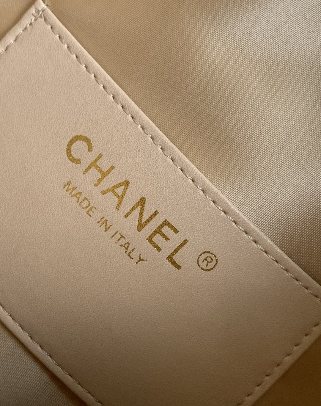 Chanel Style Black Leather Hobo Bag style reference detail image 9 from source 785858