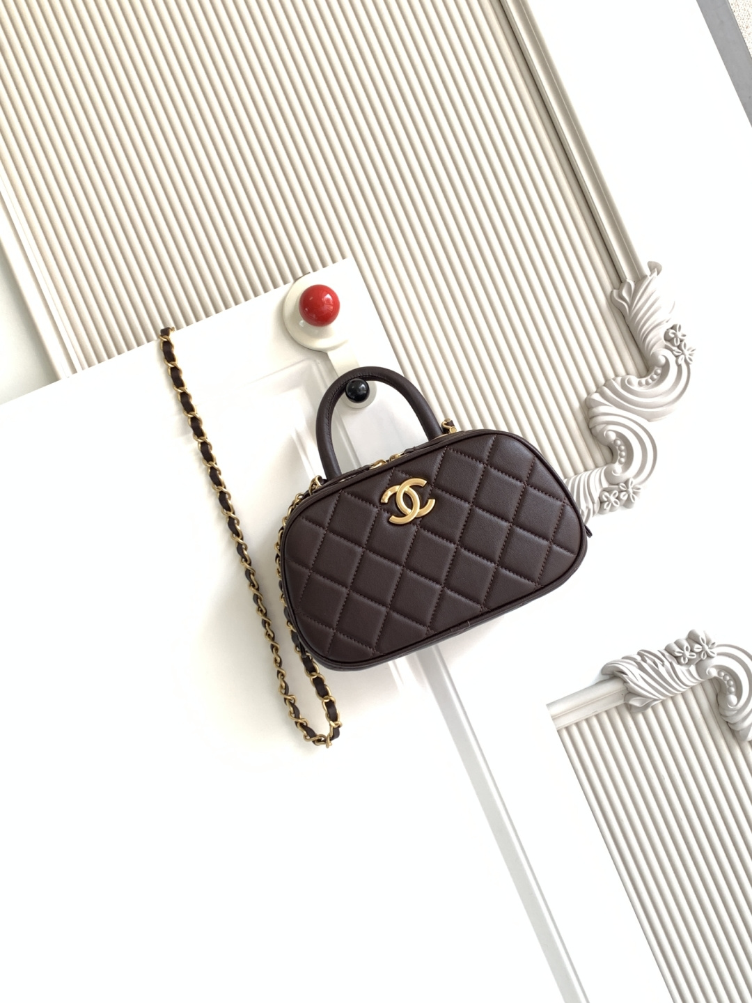Chanel AS5572 CHANEL新款 25A高级手工坊 Maxi 保龄球 中古感满满