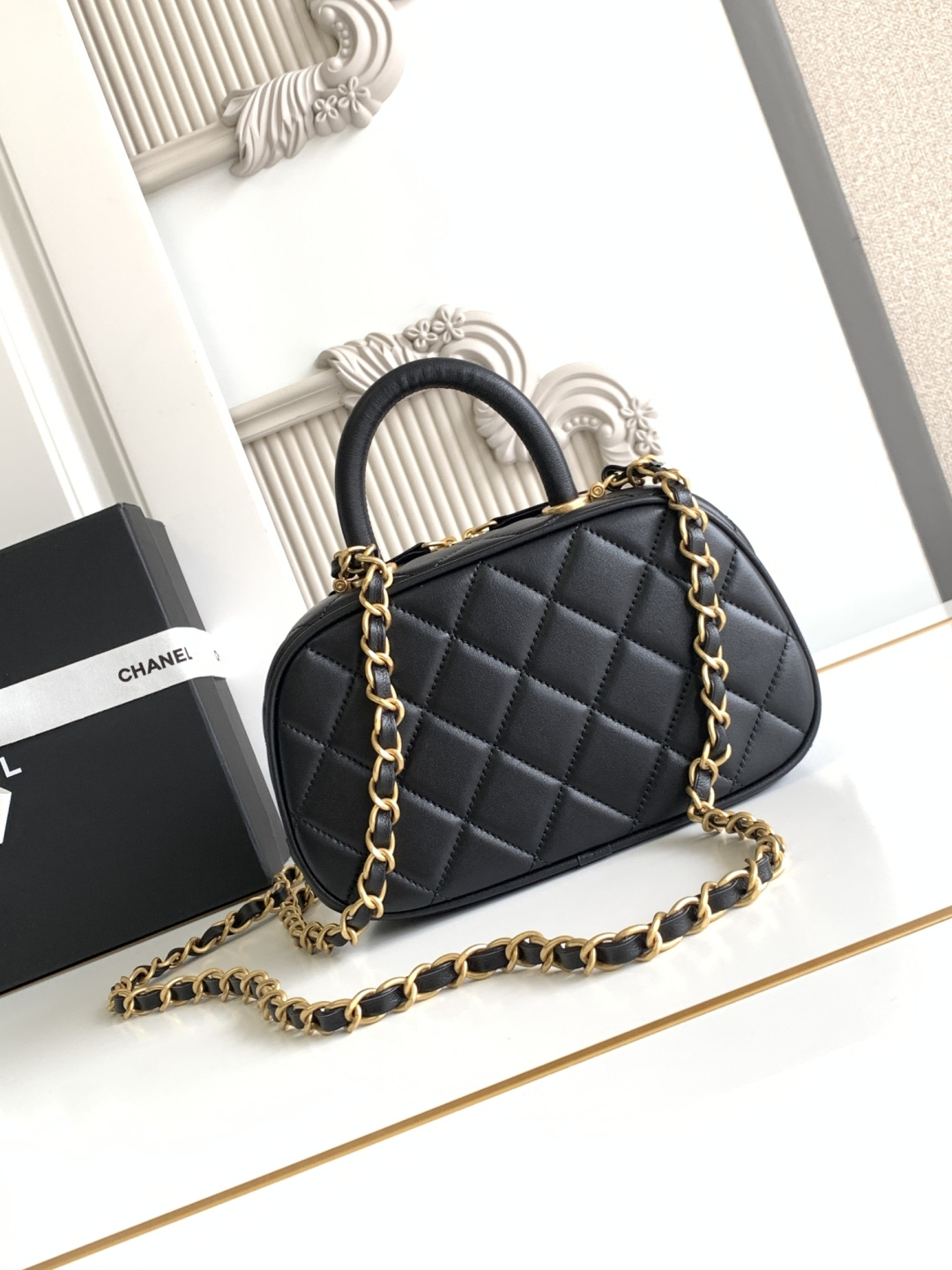 Chanel AS5572 CHANEL新款 25A高级手工坊 Maxi 保龄球 中古感满满