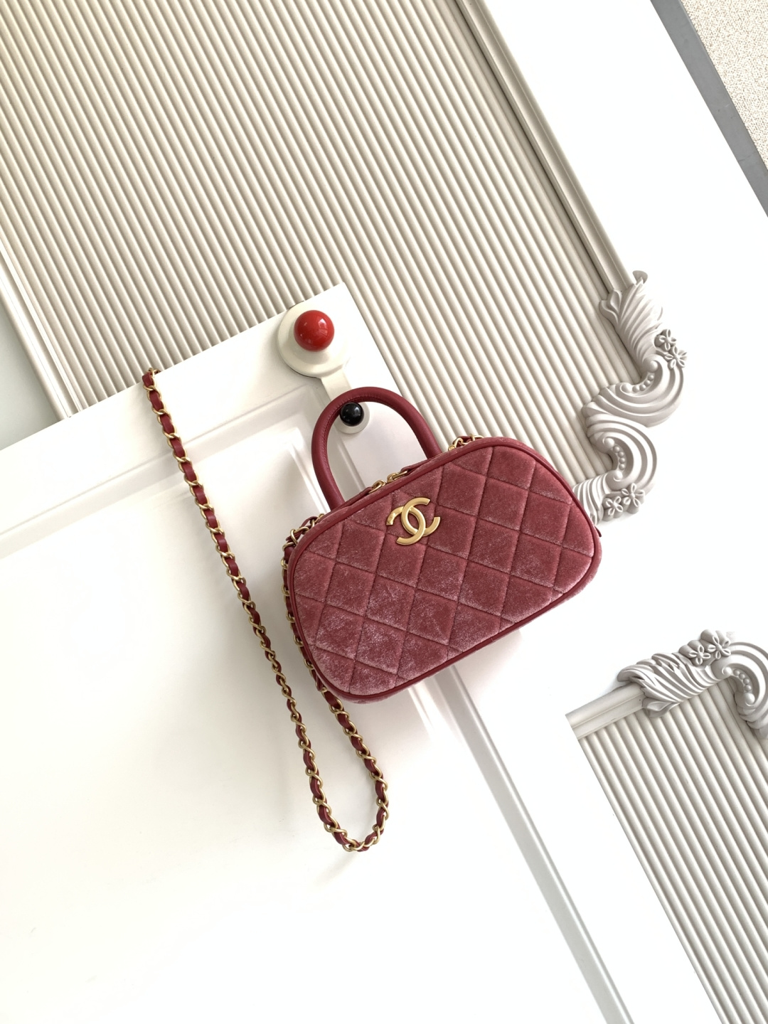 Chanel AS5572 CHANEL新款 25A高级手工坊 Maxi 保龄球 中古感满满
