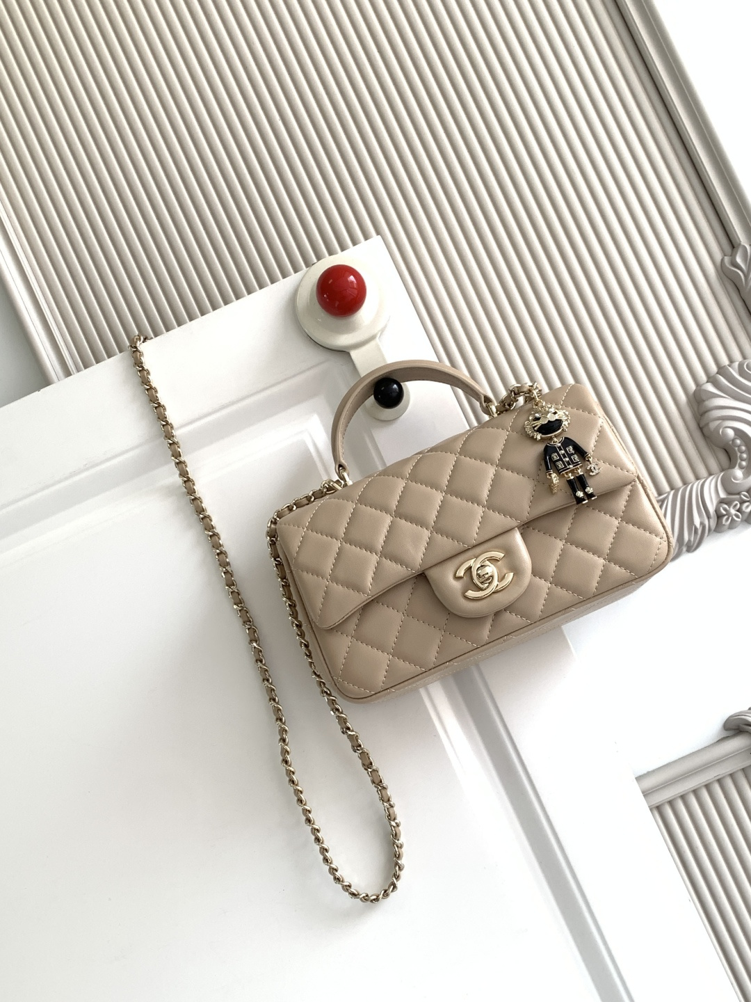 Chanel CF handle 手提包 AS2431 菱格口盖包 配人头挂饰 饰以 链子搭配手提
