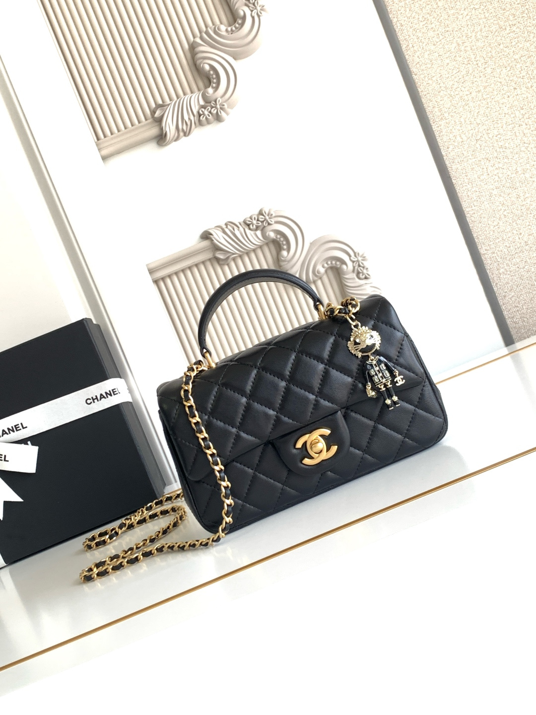 Chanel CF handle 手提包 AS2431 菱格口盖包 配人头挂饰 饰以 链子搭配手提