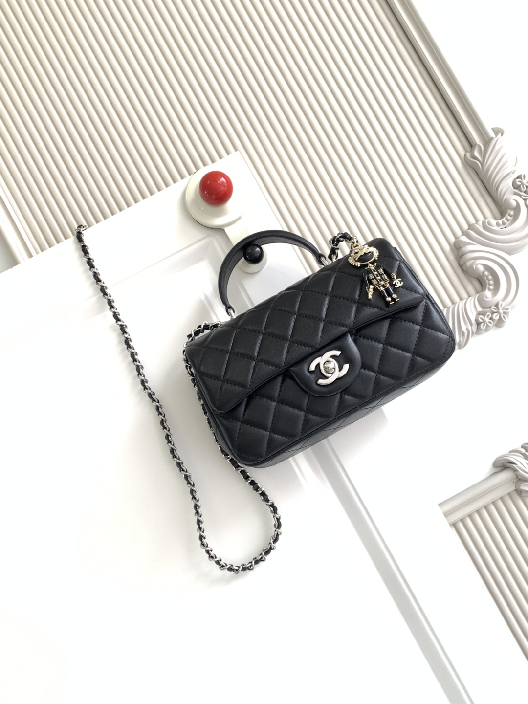 Chanel CF handle 手提包 AS2431 菱格口盖包 配人头挂饰 饰以 链子搭配手提