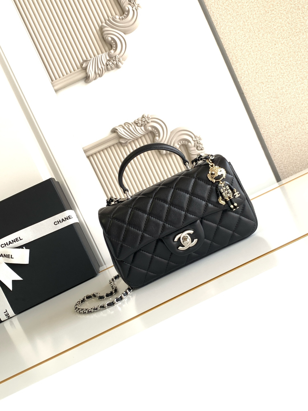 Chanel CF handle 手提包 AS2431 菱格口盖包 配人头挂饰 饰以 链子搭配手提