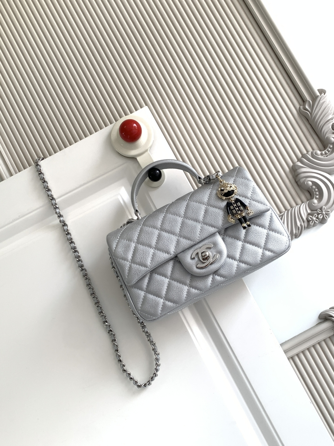 Chanel CF handle 手提包 AS2431 菱格口盖包 配人头挂饰 饰以 链子搭配手提
