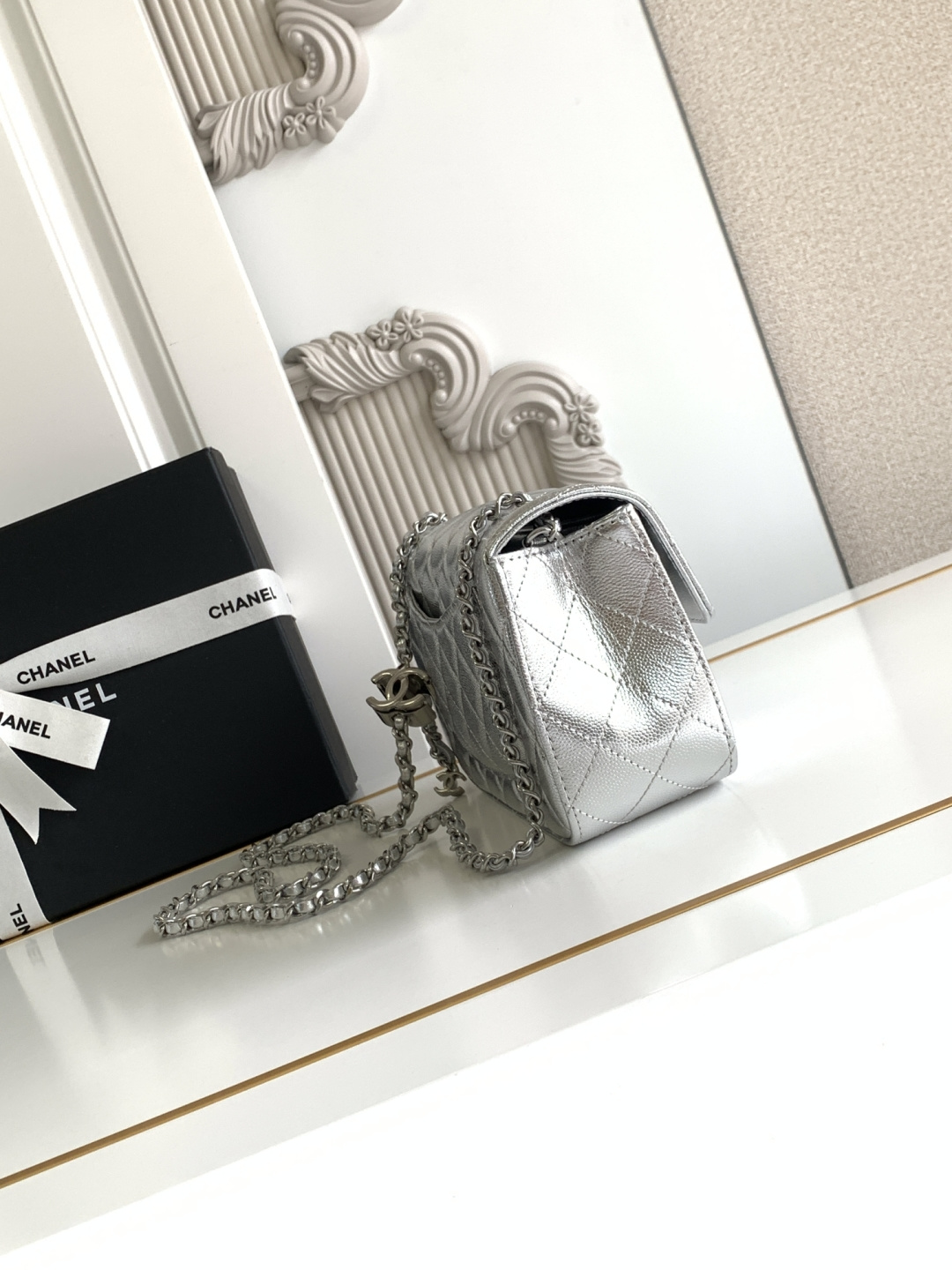 Chanel CHANEL 25b双C调节扣方胖子、回归款双logo链条包 感的小球纹