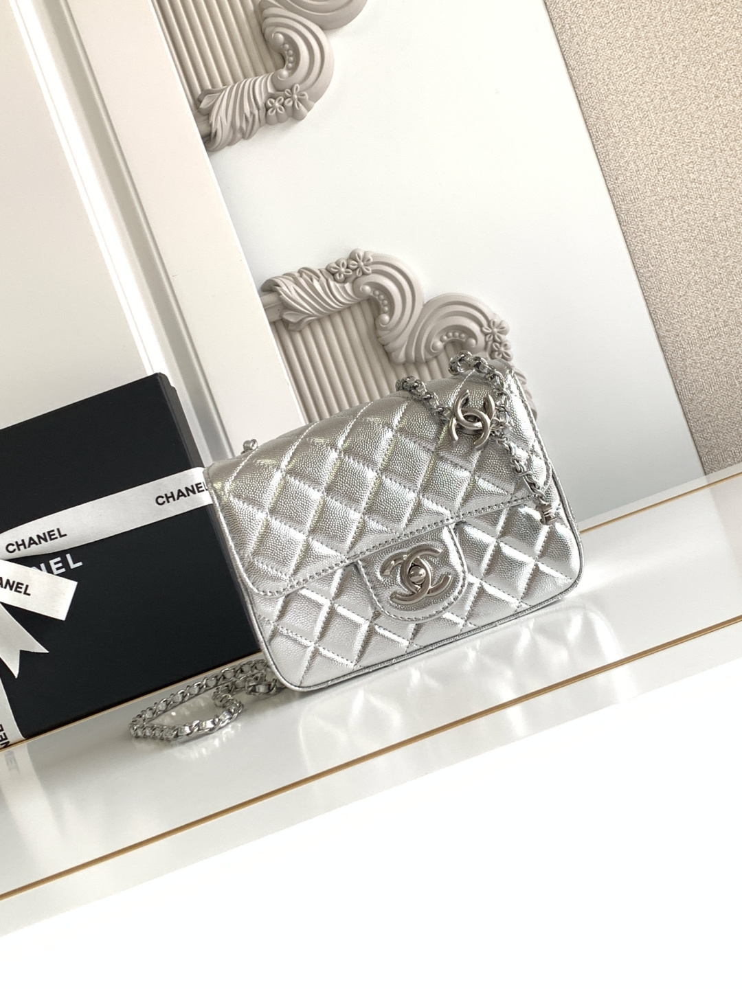 Chanel CHANEL 25b双C调节扣方胖子、回归款双logo链条包 感的小球纹