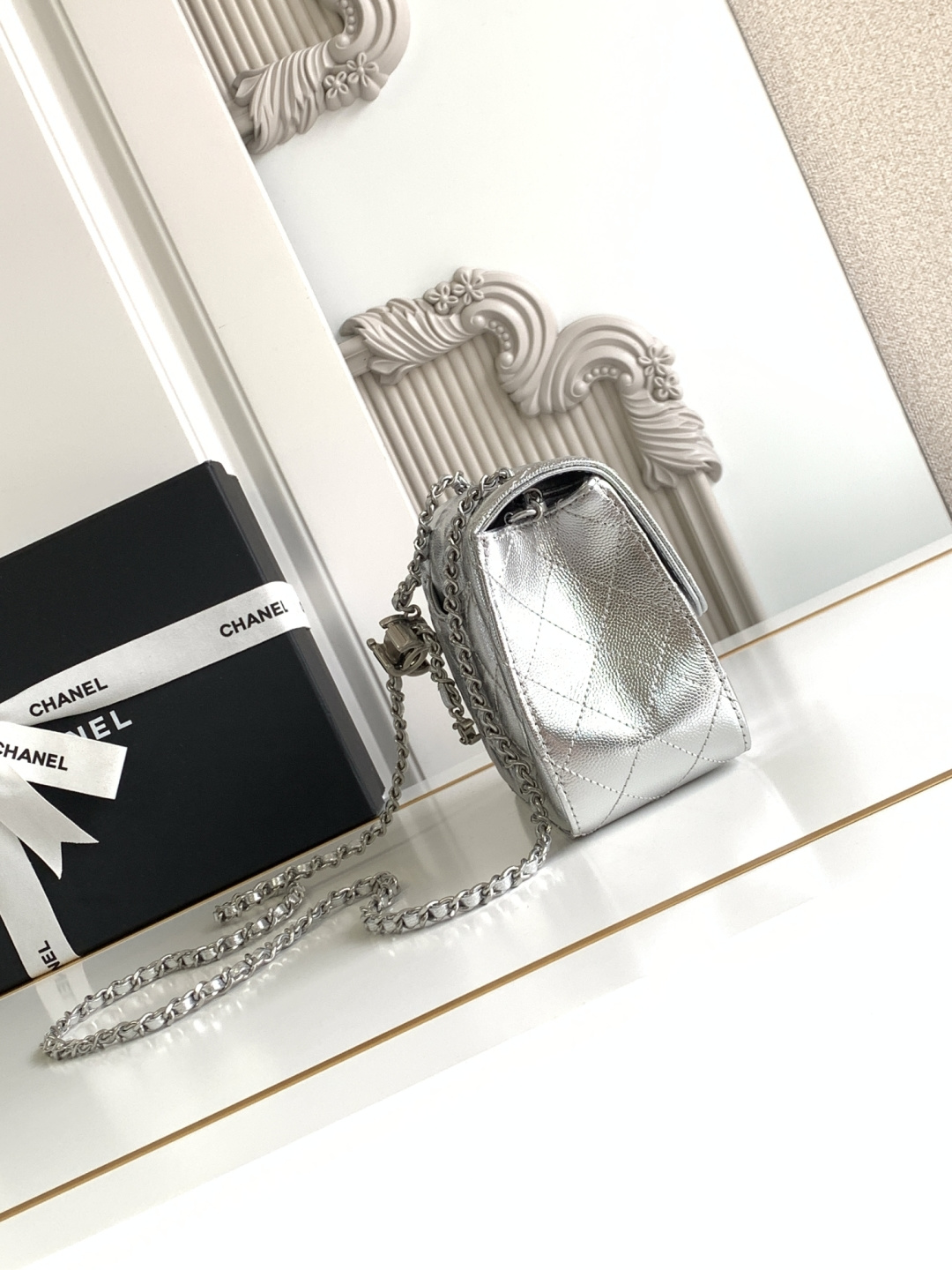 Chanel CHANEL 25b双C调节扣方胖子、回归款双logo链条包 感的小球纹