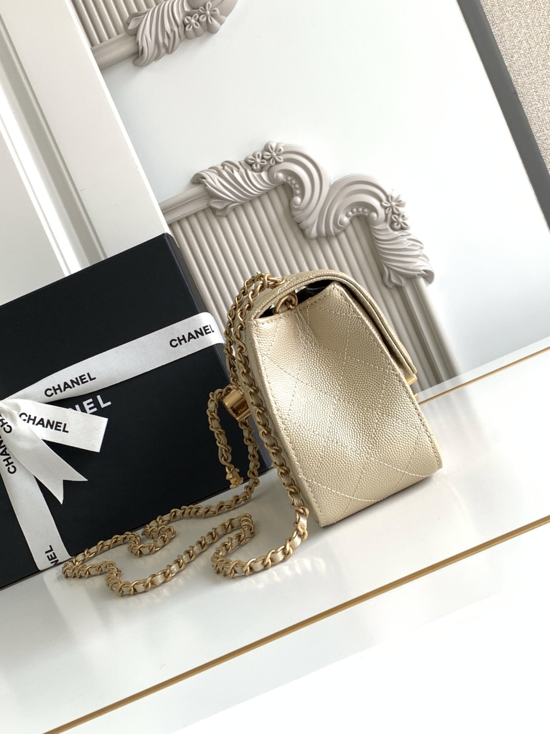 Chanel CHANEL 25b双C调节扣方胖子、回归款双logo链条包 感的小球纹