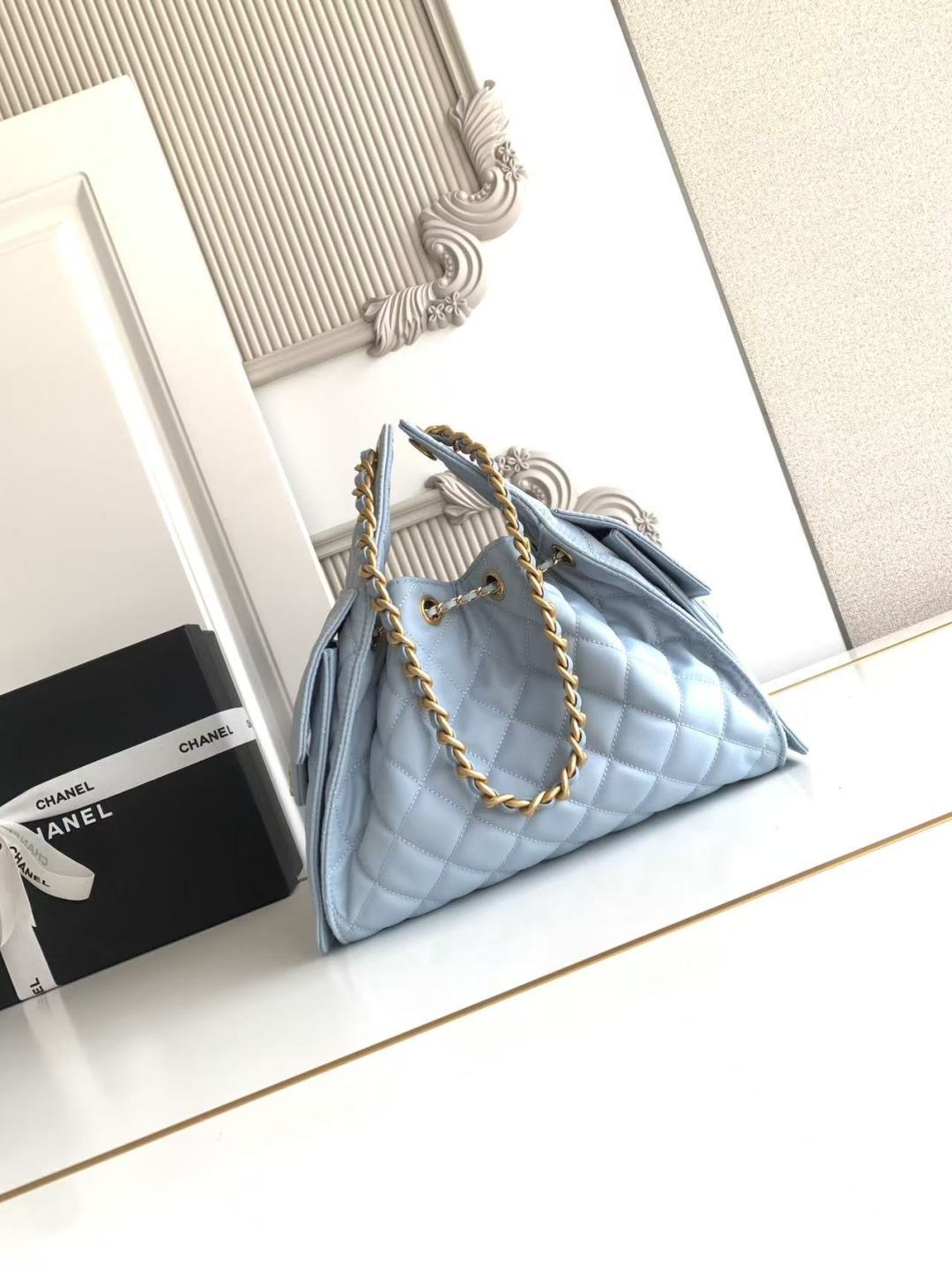 Chanel 25款又一个以年份命名的款 25c布嘻哈包