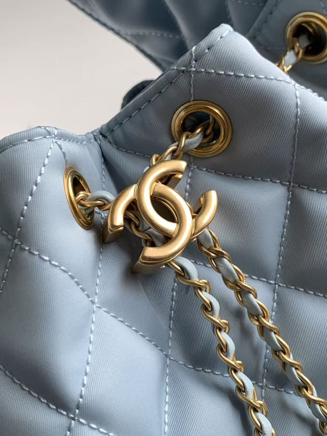 Chanel 25款又一个以年份命名的款 25c布嘻哈包