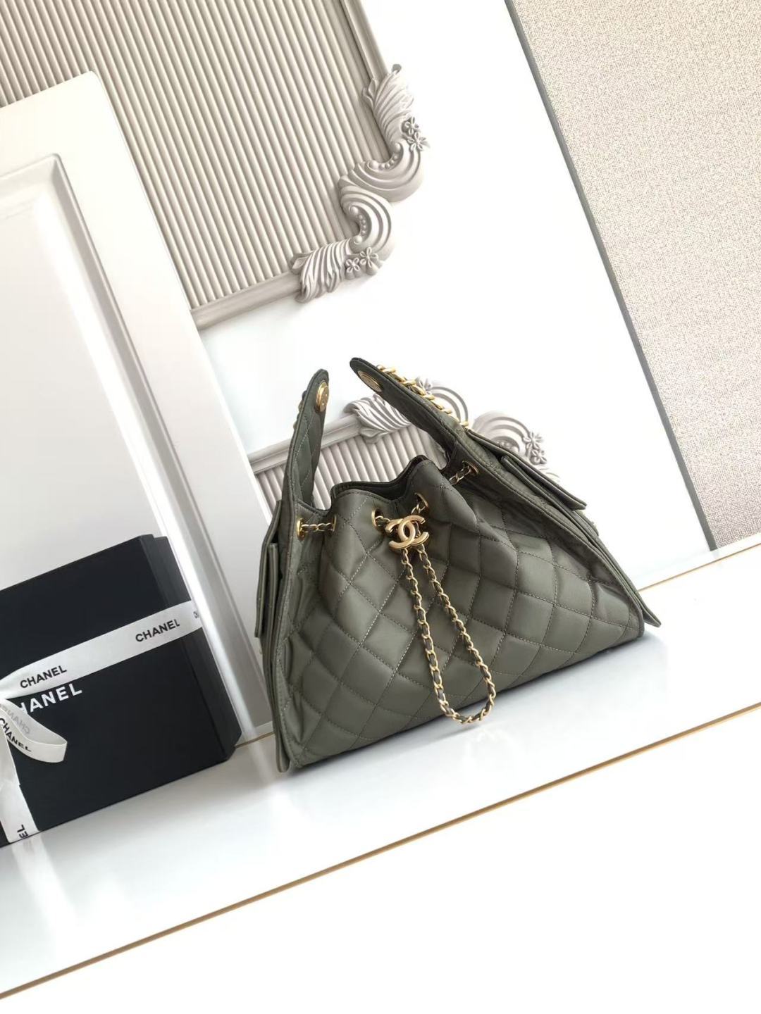 Chanel 25款又一个以年份命名的款 25c布嘻哈包