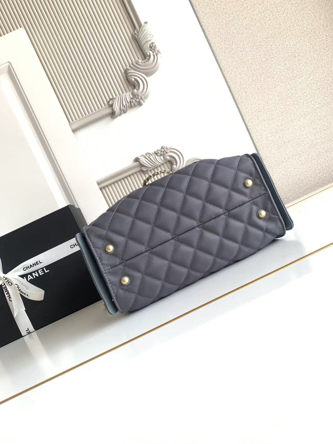 Chanel 25款又一个以年份命名的款 25c布嘻哈包