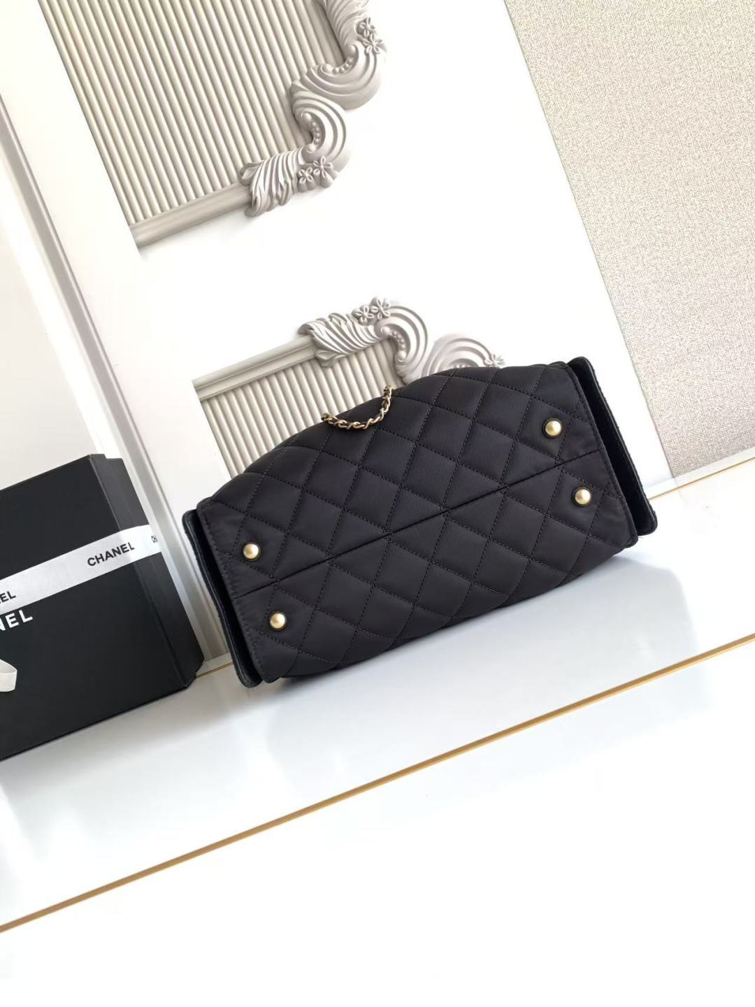 Chanel 25款又一个以年份命名的款 25c布嘻哈包