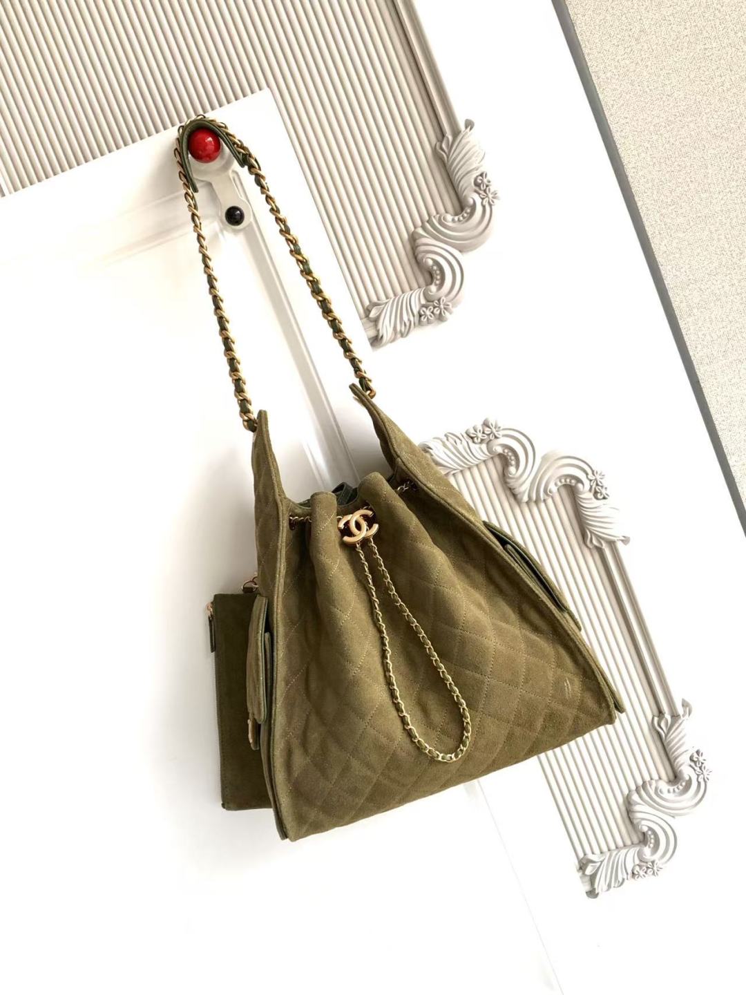 Chanel 25 Hobo Bag Olive Green Suede Gold Hardware, Shoulder Bag 40x30x15cm
