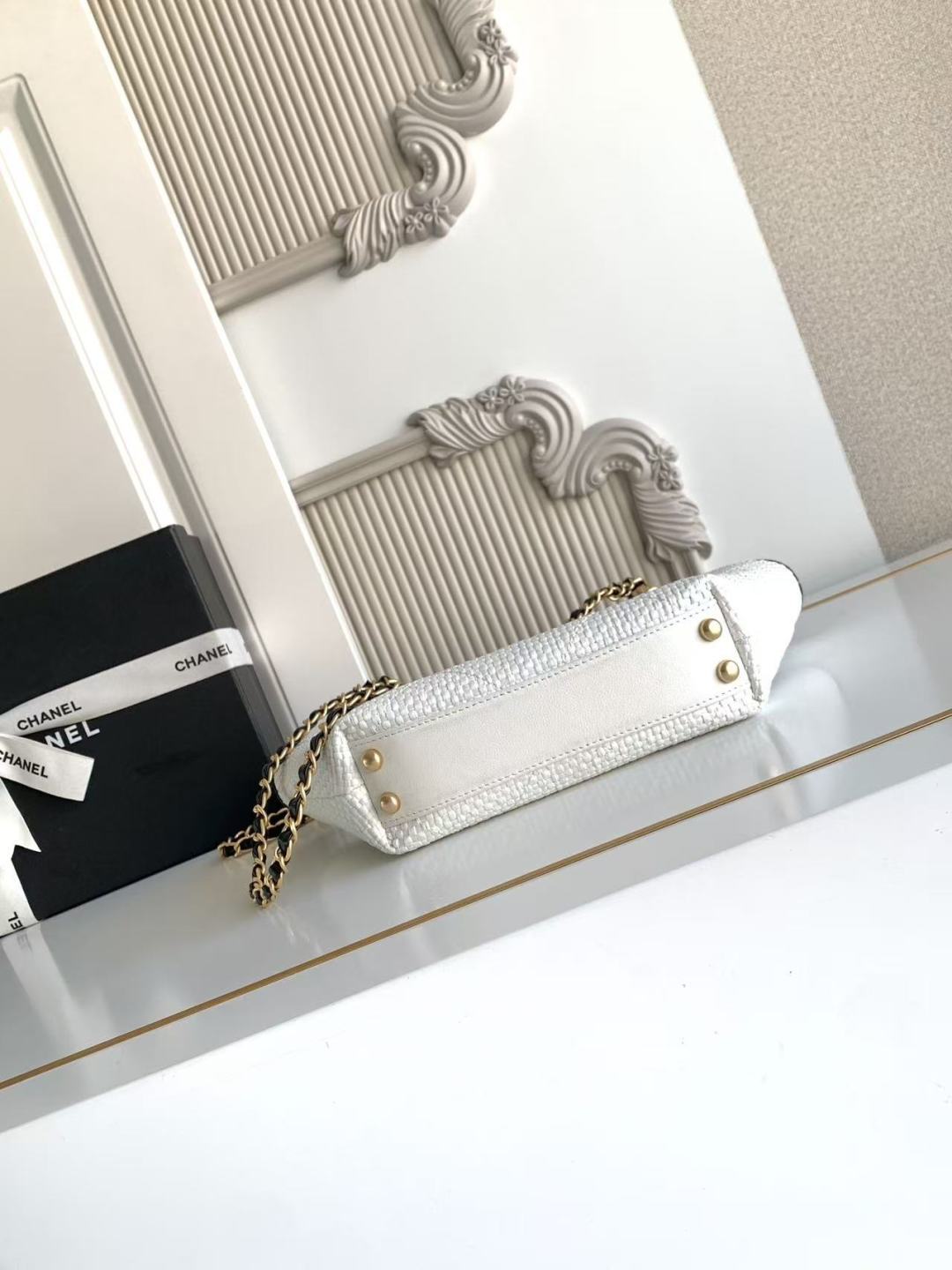 Chanel Style Leather Tote Bag style reference detail image 5 from source 785920
