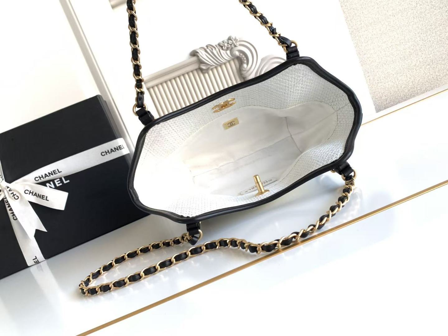 Chanel Style Leather Tote Bag style reference detail image 8 from source 785920