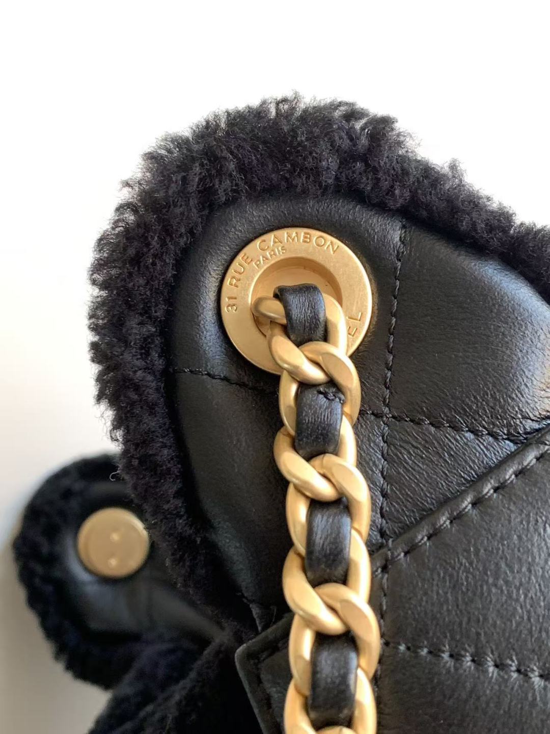 Chanel Style Leather Hobo Bag style reference detail image 6 from source 785913
