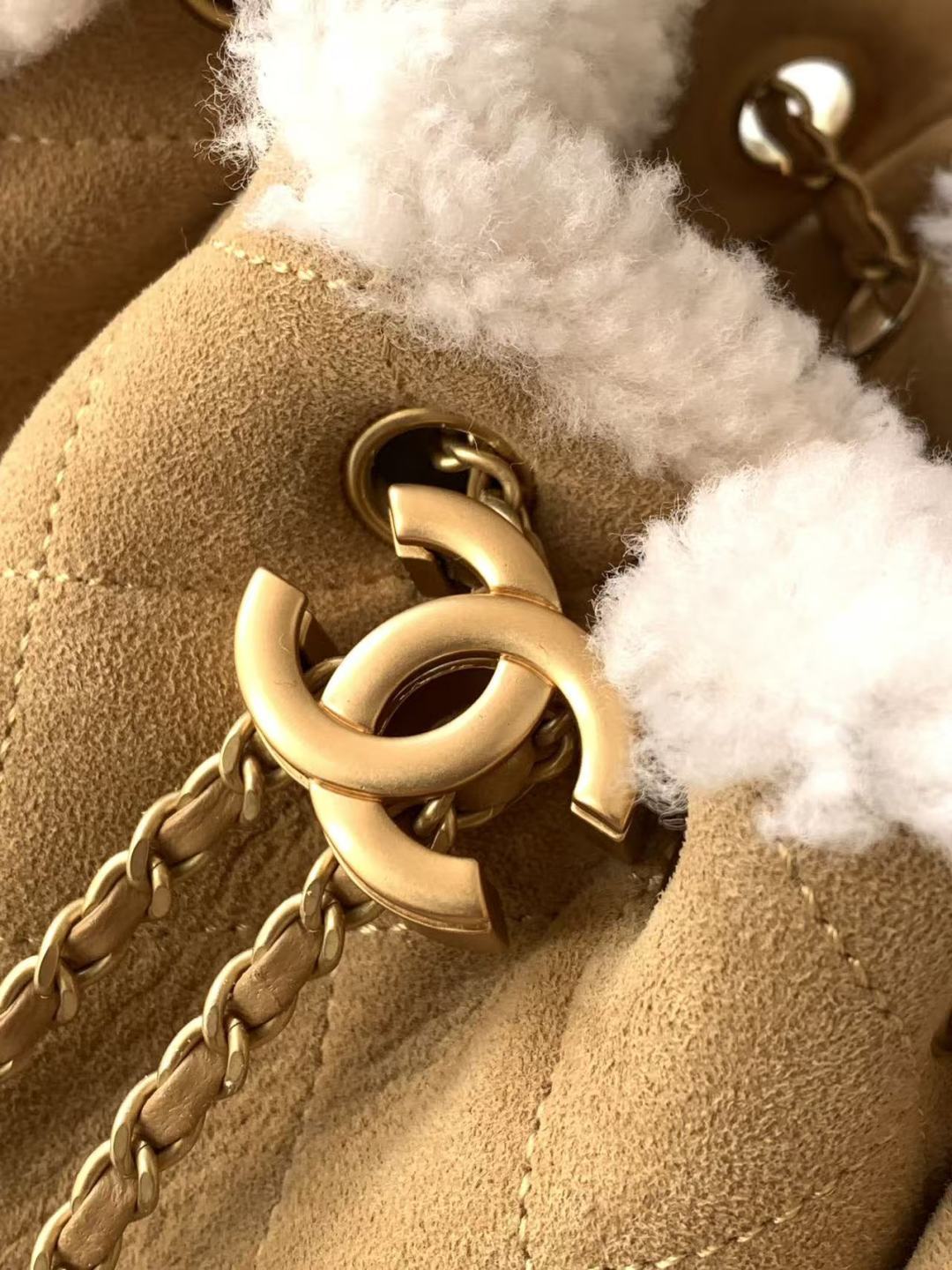 Chanel Style Leather Hobo Bag style reference detail image 6 from source 785915