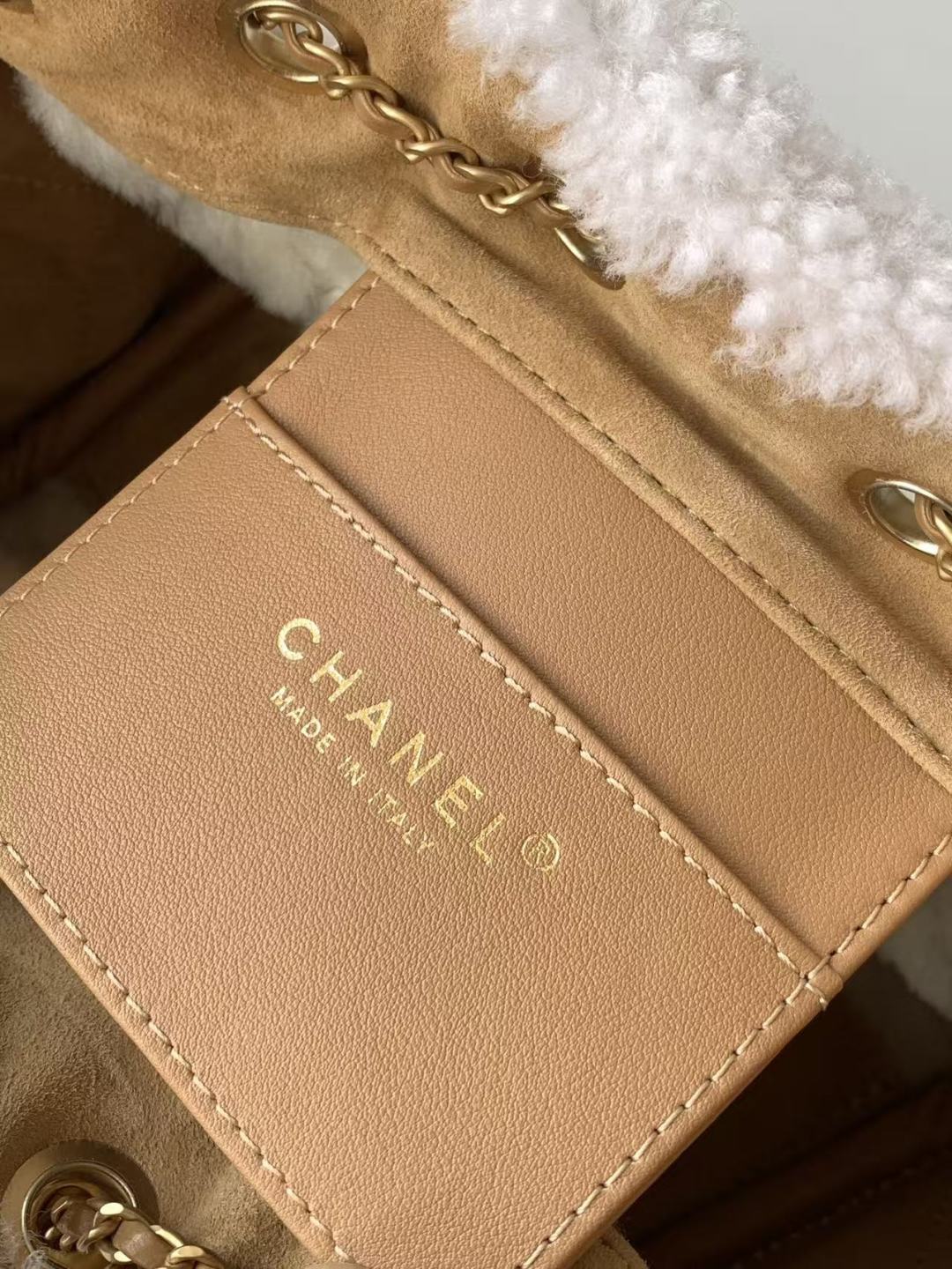 Chanel Style Leather Hobo Bag style reference detail image 9 from source 785915