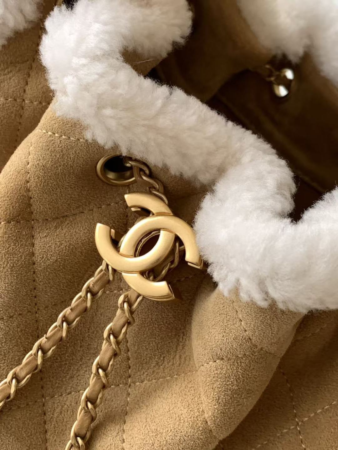 Chanel Style Black Leather Hobo Bag style reference detail image 6 from source 785917