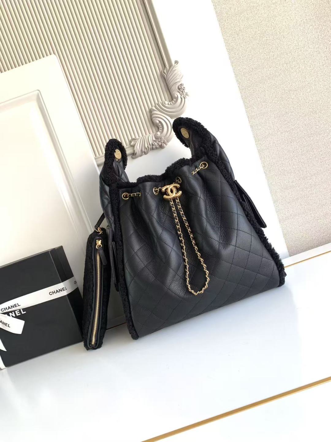 Chanel Style Black Leather Hobo Bag Lookbook Reference image 2