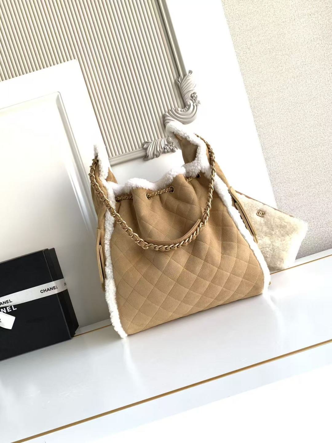 Chanel Style Black Leather Hobo Bag style reference detail image 3 from source 785918