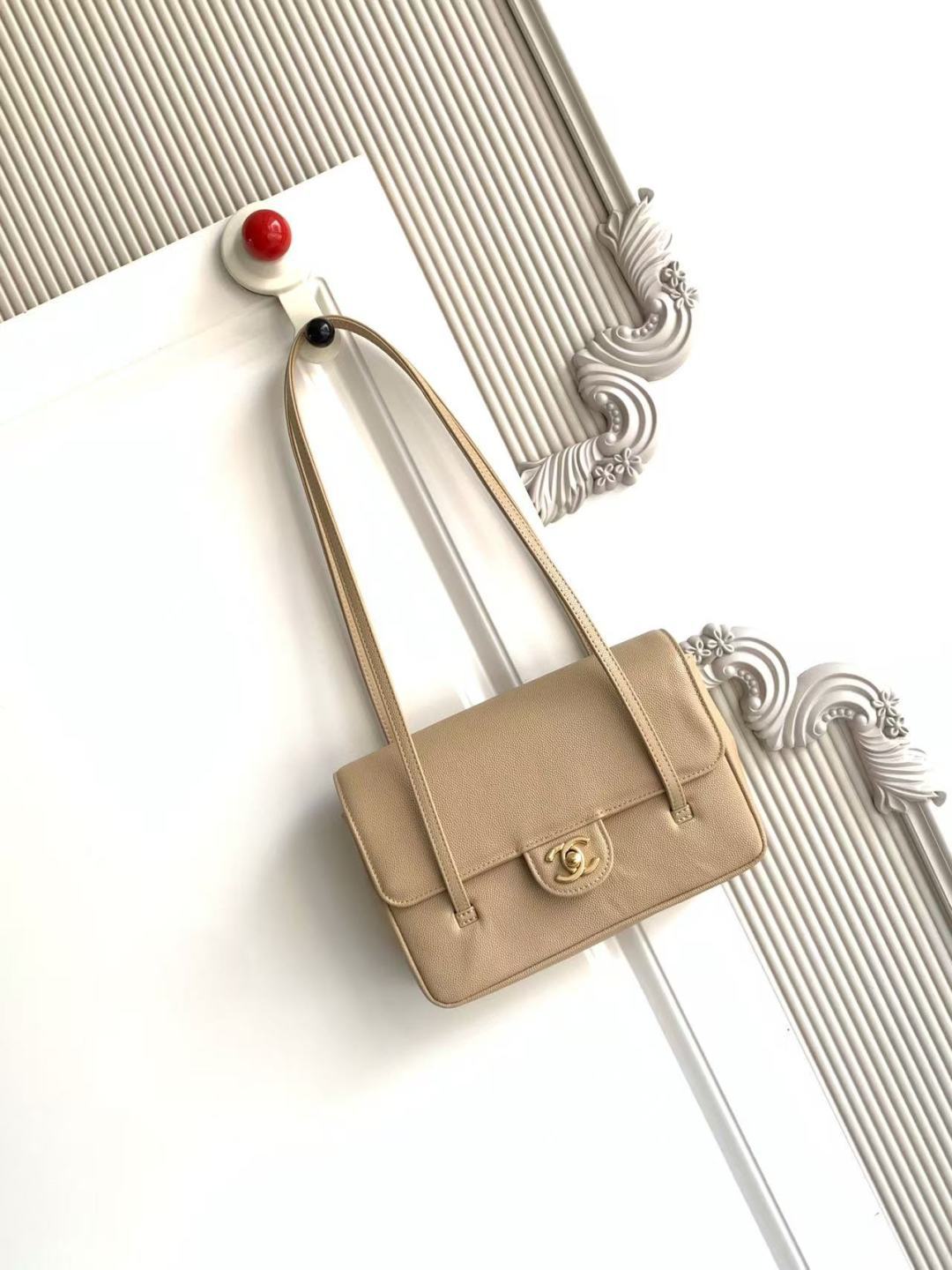 Chanel Style Leather Card Holder Bags detail image 1 from source 776633
