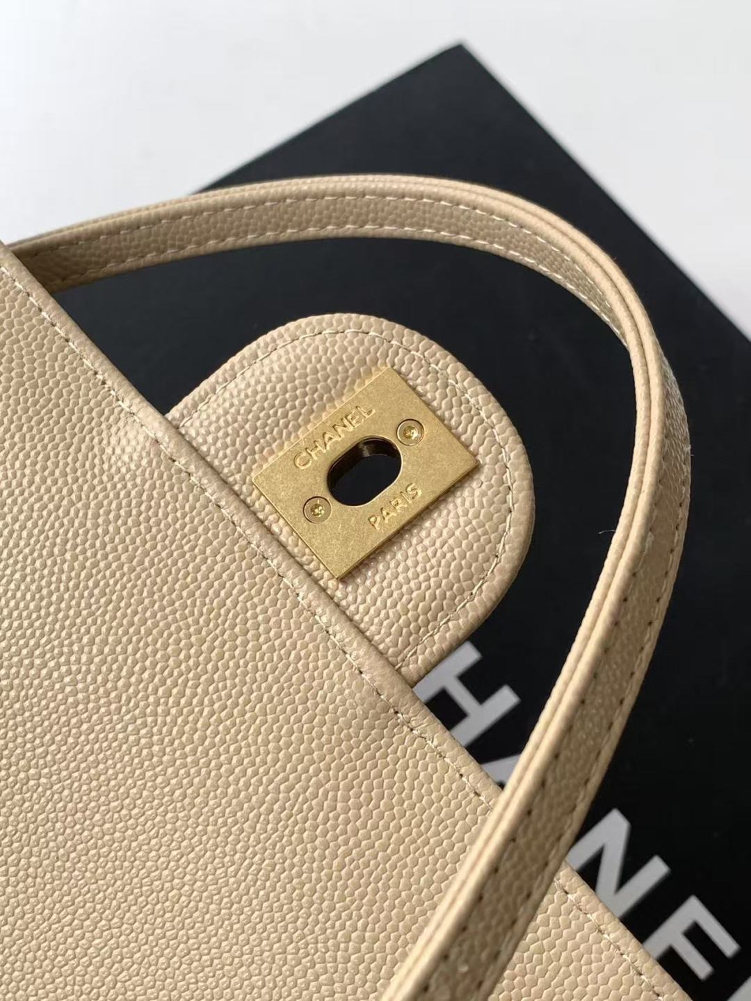 Chanel Style Leather Card Holder Bags detail image 7 from source 776633