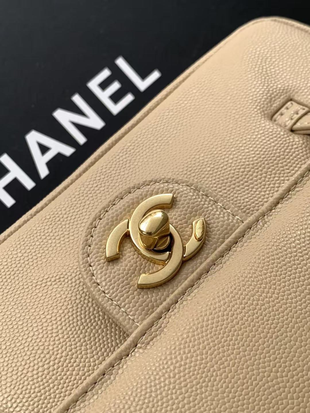 Chanel Style Leather Card Holder Bags detail image 6 from source 776633
