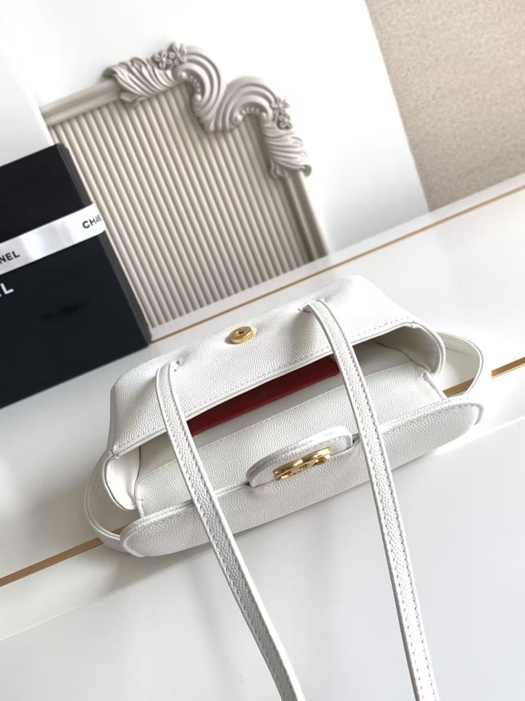 Chanel Style Leather Card Holder Bags detail image 9 from source 776632