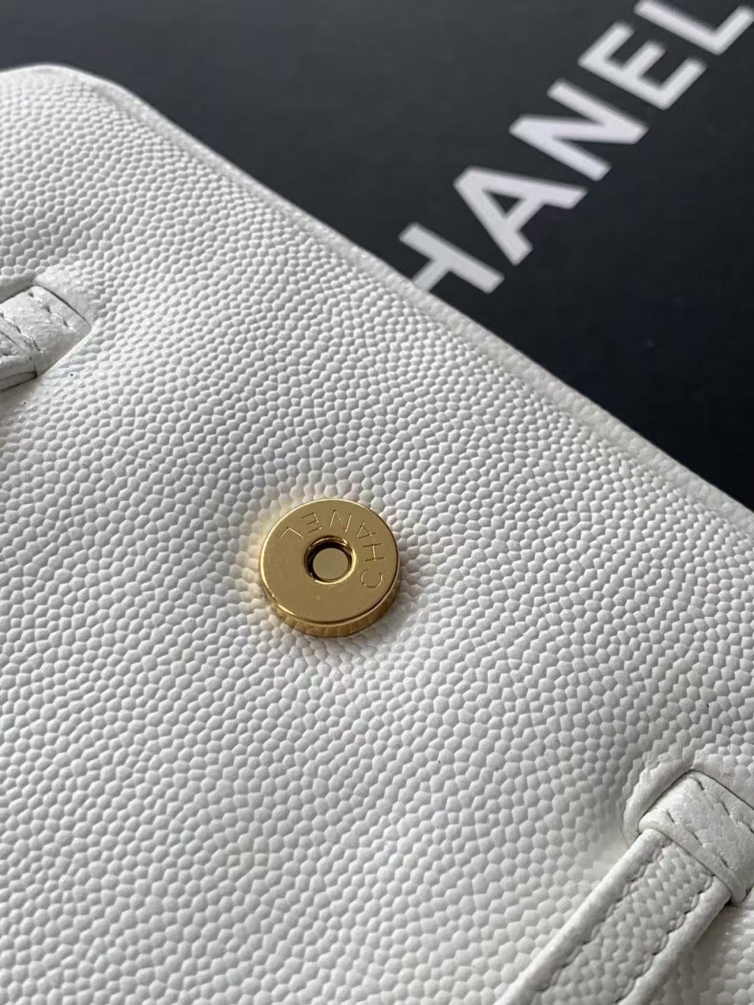 Chanel Style Leather Card Holder Bags detail image 8 from source 776632