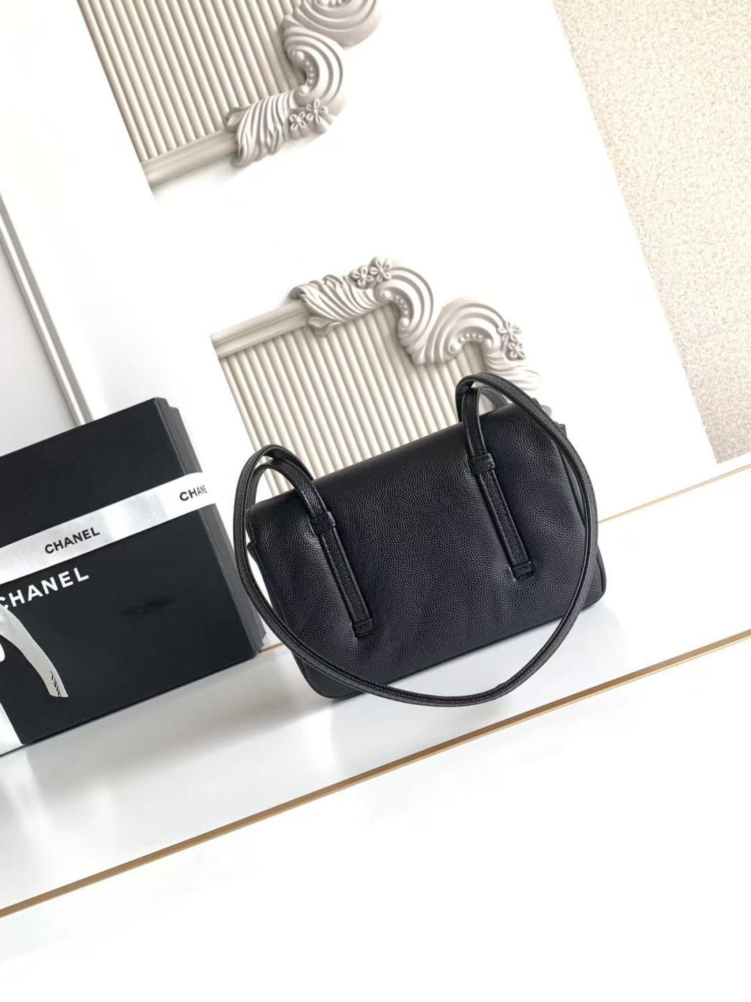 Chanel Style Leather Card Holder Bags detail image 3 from source 776640