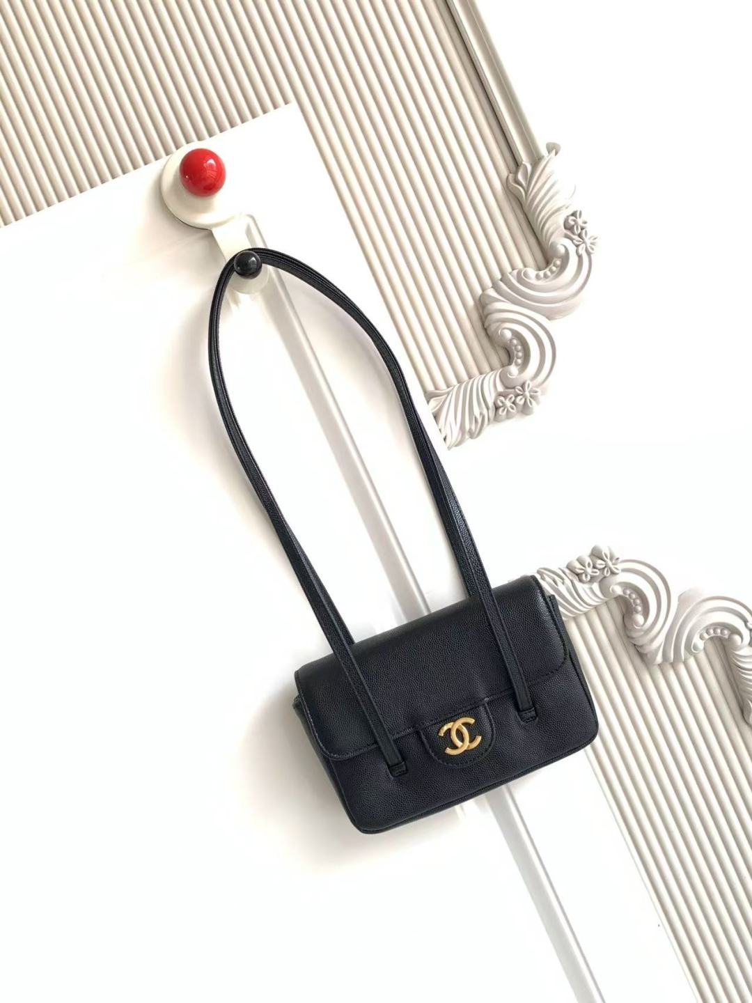 Chanel Style Leather Card Holder Bags detail image 1 from source 776640