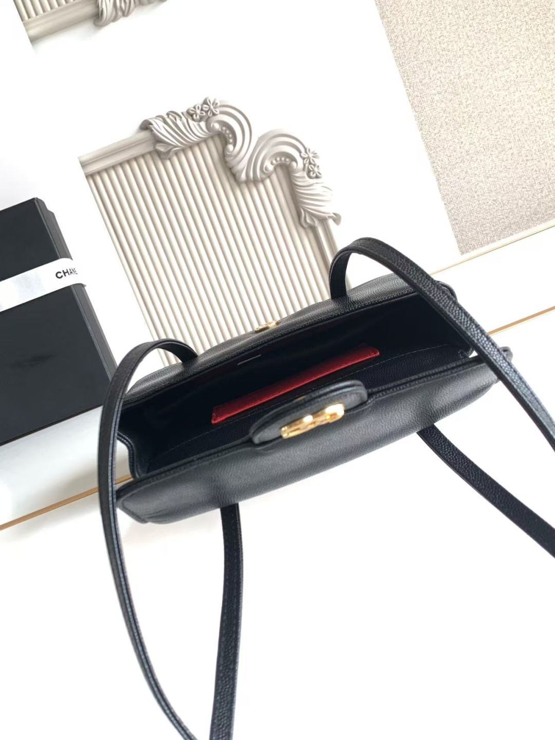 Chanel Style Leather Card Holder Bags detail image 9 from source 776640