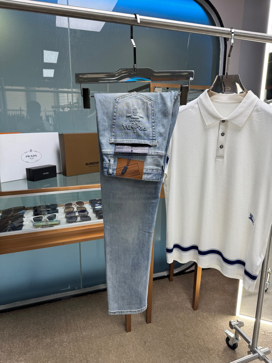 NO:569919,Pjia 2025 new autumn and winter men's casual jeans, top quality!  Channel orders and official website sales simultaneously!  !  Original factory custom-made denim made of pure cotton!  Suitable for various combinations of casual and formal wear ~ perfect for daily commuting!  !  Size 29-38 (no 3537),,jeans,alexander wang19860909P家 2025秋冬新款男士休闲牛仔裤,顶级品质！渠道订单,官网同步出售！！原厂订制牛仔全棉材质！适合休闲/正装各种搭配～日常通勤的极品！！尺码29-38（没3537）,,jeans,alexander wang,Men's clothing