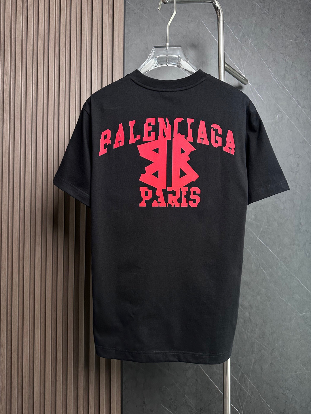 🔥BLAN巴黎世家26ss夏季最新款短袖圆领T恤 高端订制 设计前卫时尚！前后品牌经典logo重工艺设计