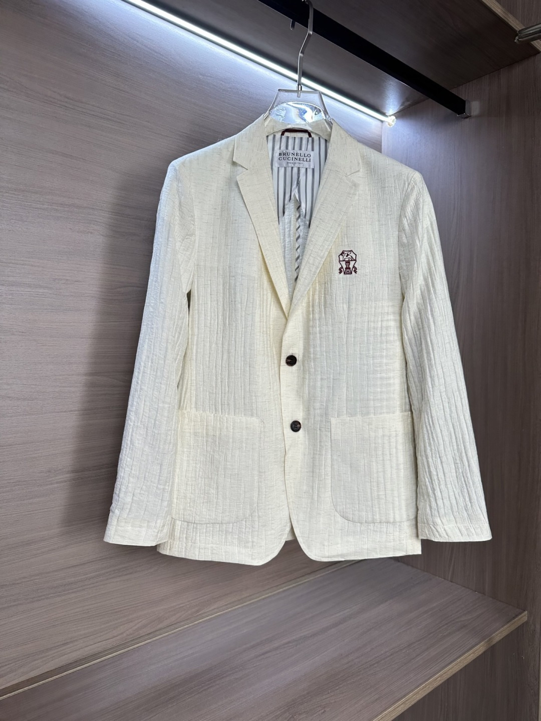 BC26ss春夏新款亚麻西服外套 休闲商务款 多种穿搭法，适合多种场合 面料选用进口天丝麻 顶级品质 工