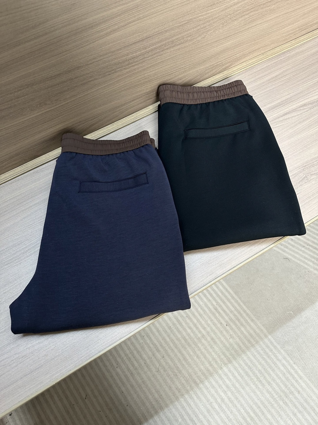 （藏蓝色～）Loro piana诺悠翩雅26SS春夏新款休闲裤（2色款～）采用升级版，二醋酸，空气层面料