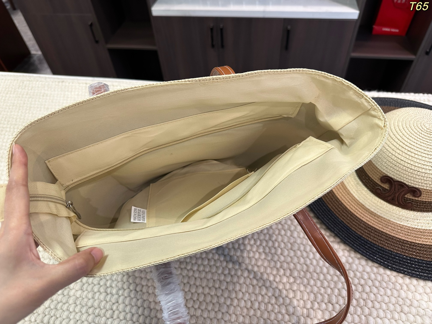 Celine-Tasche Keine Box mit Hut — photo 9