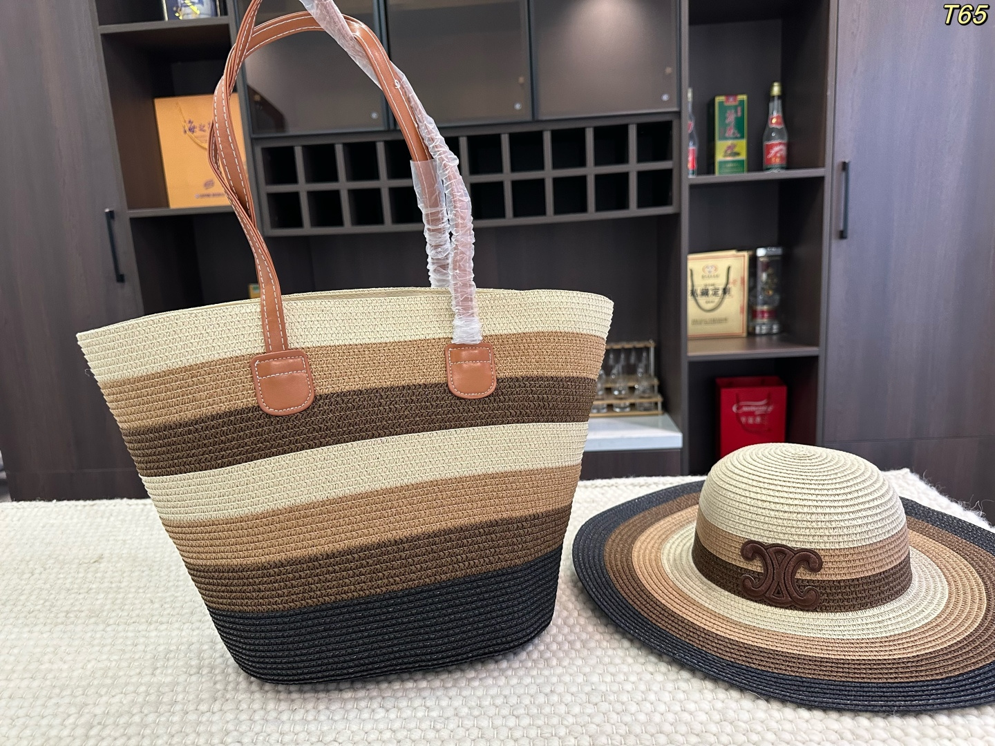 Celine-Tasche Keine Box mit Hut — photo 7
