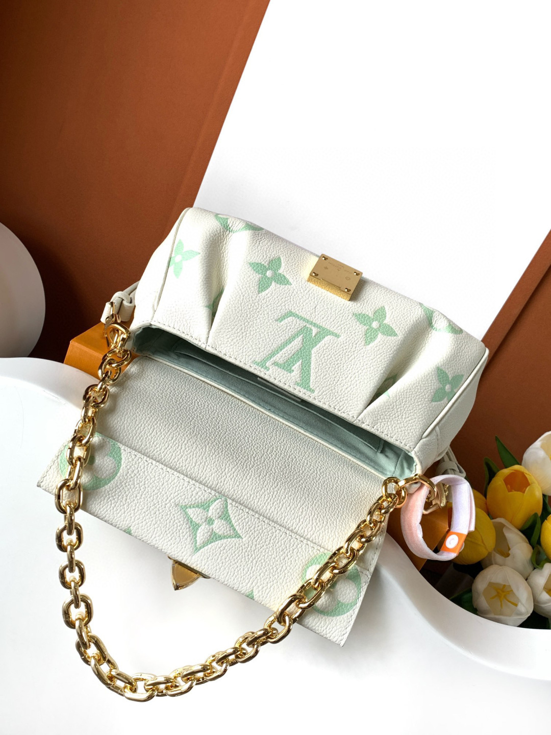 Louis Vuitton Favorite 手袋
