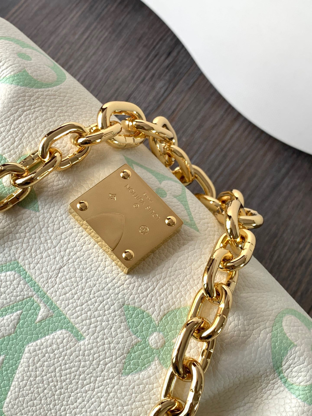 Louis Vuitton Favorite 手袋