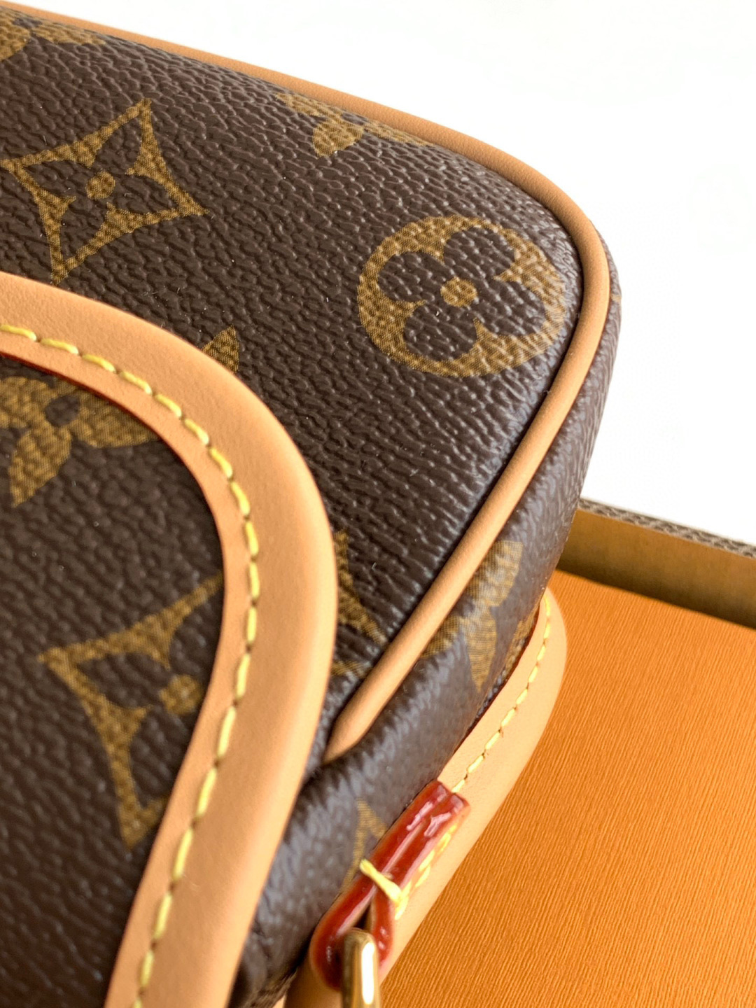 Louis Vuitton 全钢𝐍𝐀𝐍𝐎 𝐃𝐈𝐀𝐍𝐄 手袋# ⃣M83298