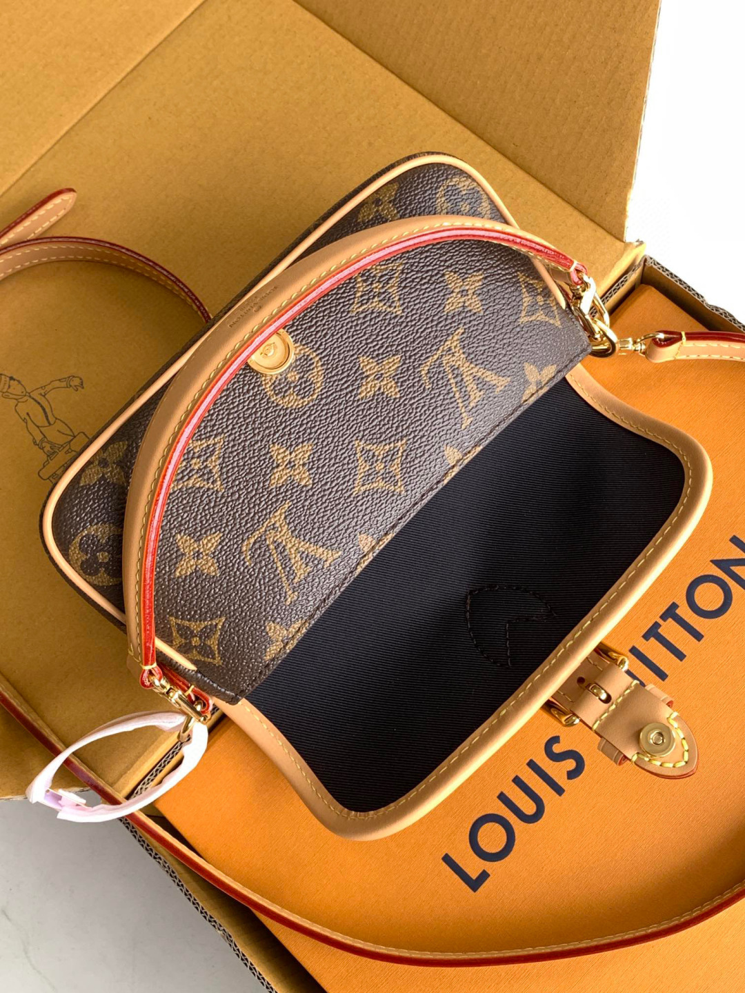 Louis Vuitton 全钢𝐍𝐀𝐍𝐎 𝐃𝐈𝐀𝐍𝐄 手袋# ⃣M83298