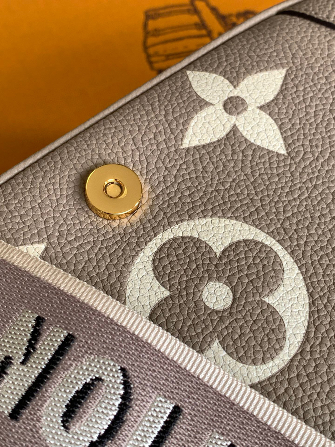 Louis Vuitton Diane 手袋