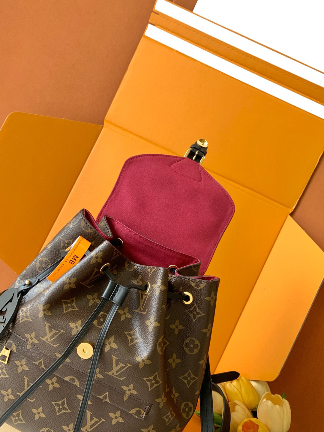 Louis Vuitton M45515【 加强版】Montsouris背包皮料是 代 意大利A级皮料