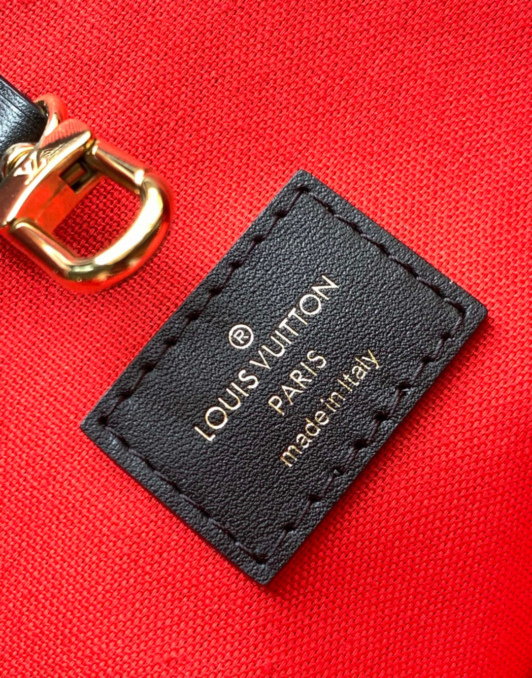 Louis Vuitton 动态变码芯片