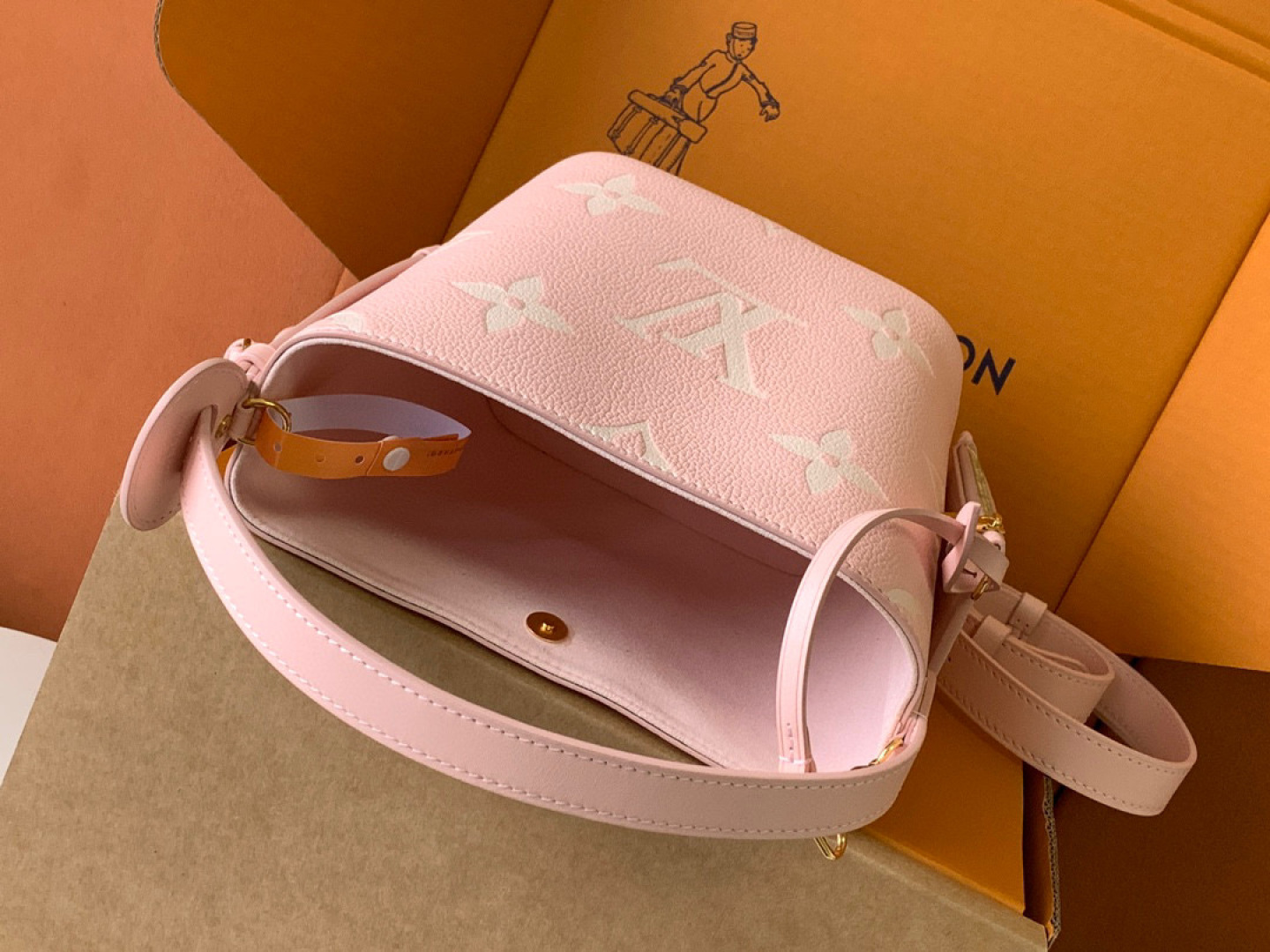 Louis Vuitton 163 芯片 配全套包装【 全钢五金